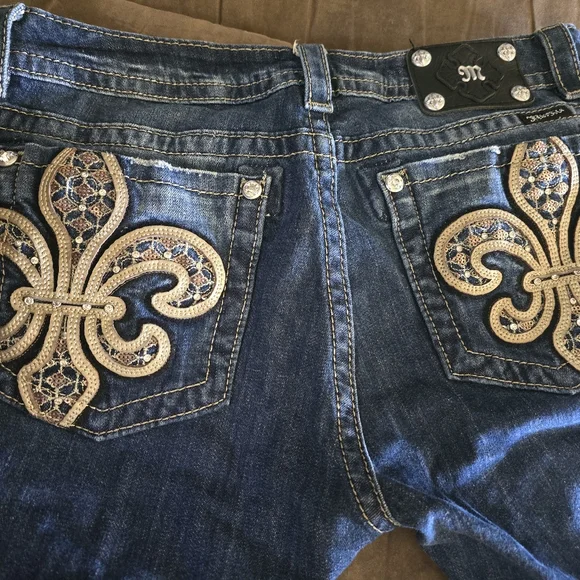 Miss Me jeans. Size 32 Bootcut. - Picture 6 of 6